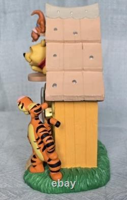 Disney Watch Collectors Club Series Pooh Tigger Eeyore Roo Cuckoo Clock NEW 1422