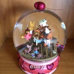 Disney Winni the Pooh Snow globe Music Box Dome Tiger Piglet Rare