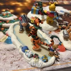 Disney Winnie The Pooh Christmas in the 100 Acre Wood Lighted READ