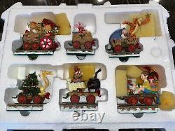 Disney Winnie The Pooh & Friends Christmas Holiday Train Set Danbury Mint