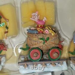 Disney Winnie The Pooh & Friends Christmas Holiday Train Set Danbury Mint New