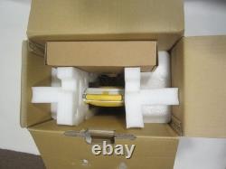 Disney Winnie The Pooh Hannspree 9.6 LCD Tv 2005 Original Box Paperwork Remote