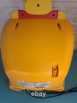 Disney Winnie The Pooh TV CRT 13 & DVD Player Yellow Combo Set WORKS SEE VIDEO