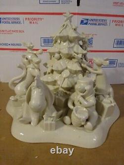 Disney Winnie The Pooh Tree Trimming Party Christmas Lenox Figure Unpainted