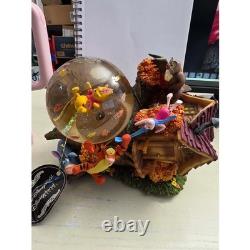 Disney Winnie the Pooh Blustery Day Musical Snow Globe Tigger Piglet Owl Eeyore