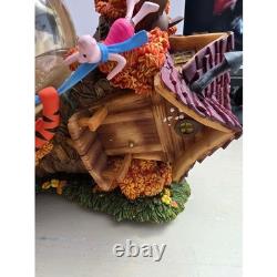 Disney Winnie the Pooh Blustery Day Musical Snow Globe Tigger Piglet Owl Eeyore