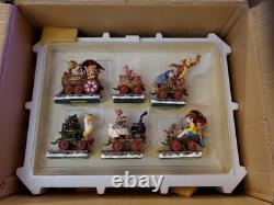 Disney Winnie the Pooh Christmas Train Set In Original Box VTG NEW Danbury Mint
