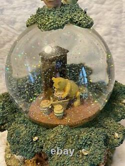 Disney Winnie the Pooh Christopher Robin Snow globe Music box Figure Rare EX