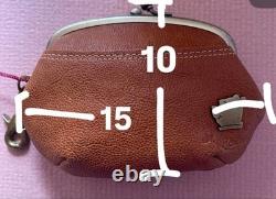 Disney Winnie the Pooh Clasp purse 15x10x5cm/5.9x3.93x1.96 Disney Disney Disney