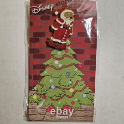 Disney Winnie the Pooh Countries Santas Around the World Set of 12 Pins NEW