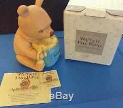 Disney Winnie the Pooh &Honey Pot withHidden Watch Figurine Vintage 1087/5000