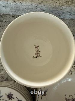 Disney Winnie the Pooh Set Leaf & Animal Rim 21-Piece Vintage Collection