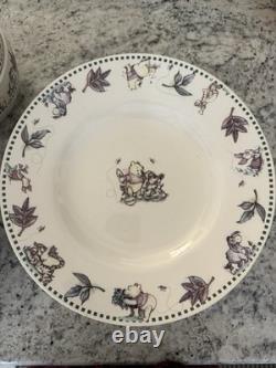 Disney Winnie the Pooh Set Leaf & Animal Rim 21-Piece Vintage Collection