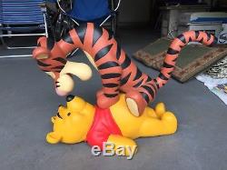Disney collectible winnie the pooh and tigger large figurine extremely rare