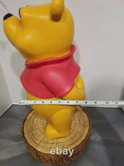 Disney's Winnie the Pooh with Bee on Nose Big Fig with Stump Stand RARE HTF