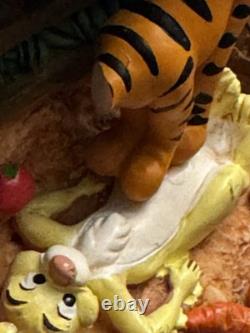 Disney snowglobes collectible Heavy Please Read, See All Pictures