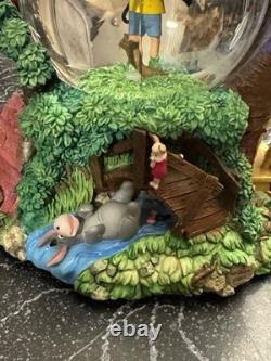 Disney snowglobes collectible Heavy Please Read, See All Pictures