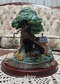 DisneyWDCCWINNIE THE POOH AND THE HONEY TREEPOOH BEAR'S HOUSE41231NIB/COA