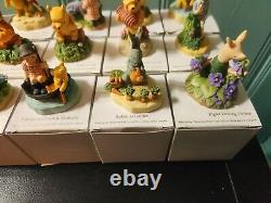Excellent Condition Disney Winnie The Pooh Thimble Set 24 Mirror Shelf Display