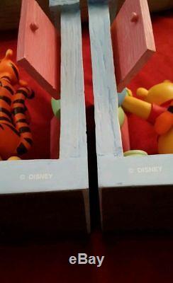 Extremely Rare! Disney Winnie the Pooh Playing with Tigger Bookends Statue Set