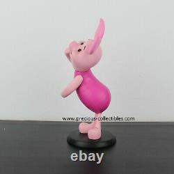 Extremely rare! Statue of Piglet with original box. Walt Disney statue