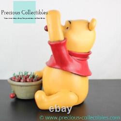 Extremely rare! Vintage winnie the Pooh big figurine. Walt Disney collectible