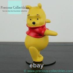 Extremely rare! Winnie the Pooh statue. Walt Disney statue