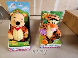 Fisher Price Bounce Around Winnie The Pooh In Tigger Outfit 12 - And Tigger