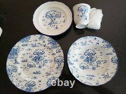 Four (4) Disney Winnie The Pooh Stoneware Place Settings New, Never Used