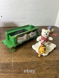 Hawthorne Village HO Train 2 Pc Pooh Hundred Acre Wood Christmas Express Tigger