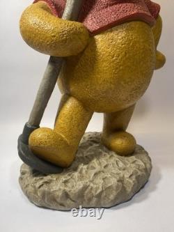 Henri Studio 16 Disney 2001 Winnie the Pooh Garden Statue Home Decor 2092
