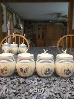 LENOX Winnie The Pooh Spice Jar Set. Pooh Pantry Spice Jar Set. 19 Jars. MINT