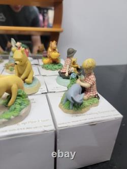 Lenox Disney Winnie The Pooh Thimble Figurine Set 22 Mirror Shelf Display Honey