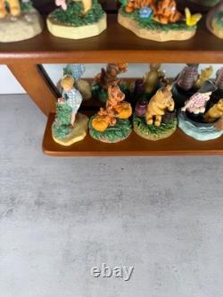 Lenox Disney Winnie The Pooh Thimble Figurine Set 24 Mirror Shelf Display Honey