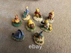 Lenox Disney Winnie The Pooh Thimble Set 24 Thimbles Mirror Shelf Honey Pot