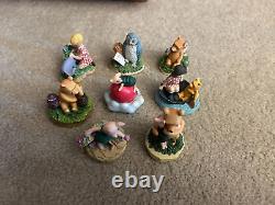 Lenox Disney Winnie The Pooh Thimble Set 24 Thimbles Mirror Shelf Honey Pot