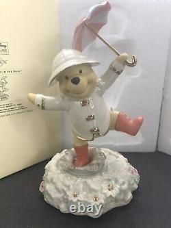 Lenox? Pooh's Figurine / Music Box Singing in the Rain