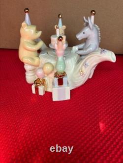 Lenox Winnie the Pooh Pooh's Birthday Celebration Teapot 2001 Displayed