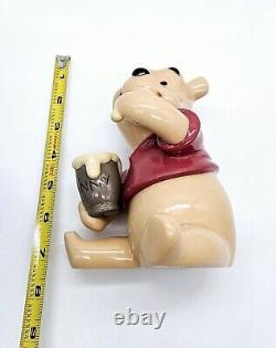 Lladro Disney Winnie the Pooh 7 Porcelain Figurine 9115 in Box with Paperwork