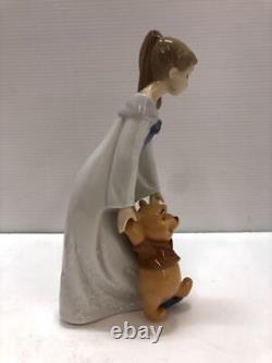 NAO Lladro Disney Collection Winnie the Pooh Elegant Graceful Formal Luxury JP