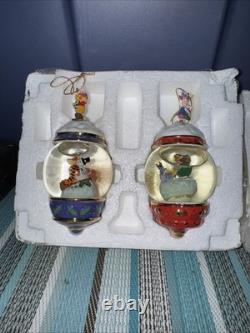 NIB Winnie the Pooh Snow Globe ornaments