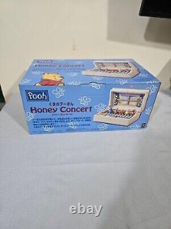 NOS Winnie the Pooh Honey Concert Music Box Clock Mega House 1997