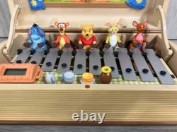 NOS Winnie the Pooh Honey Concert Music Box Clock Mega House 1997