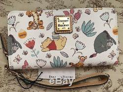 NWT Disney Parks Dooney and Bourke Winnie the Pooh Clutch Wallet Good Placement