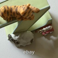 New Classic Pooh A-Z Bookends Michel & Co Disney Set NIB A & Z Letters