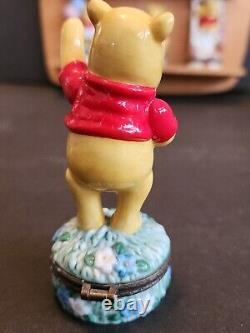 Nine Winnie The Pooh Trinket Boxes And Display Shelf Disney PreOwned Pics/Des