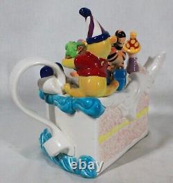 Paul Cardew Disney Showcase Winnie The Pooh Birthday Cake Teapot + Eeyore Figure