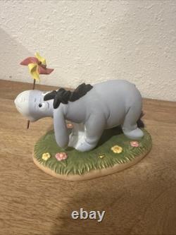 Pooh & friends Disney collection, waiting for a second wind rare