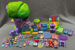 Poohs Friendly Places Lot Delightful Days Tree House Garden Kitchen & More 1999