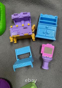 Poohs Friendly Places Lot Delightful Days Tree House Garden Kitchen & More 1999